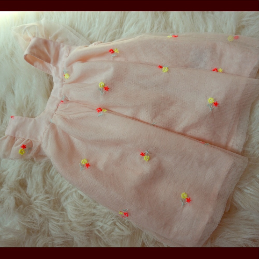 Baby gap dress, 3-6M